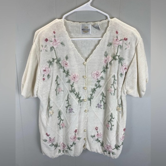 Bentley Sweaters - Vintage Bentley Embroidered Sweater Size Large